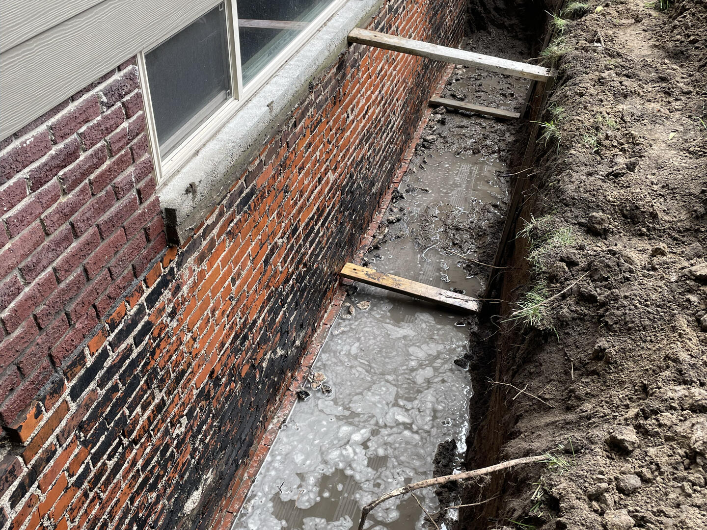 Albion, NE - Wall Straightening