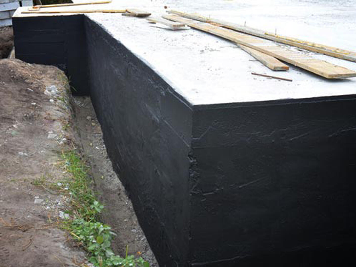 Columbus, NE - Waterproofing & Wall Straightening