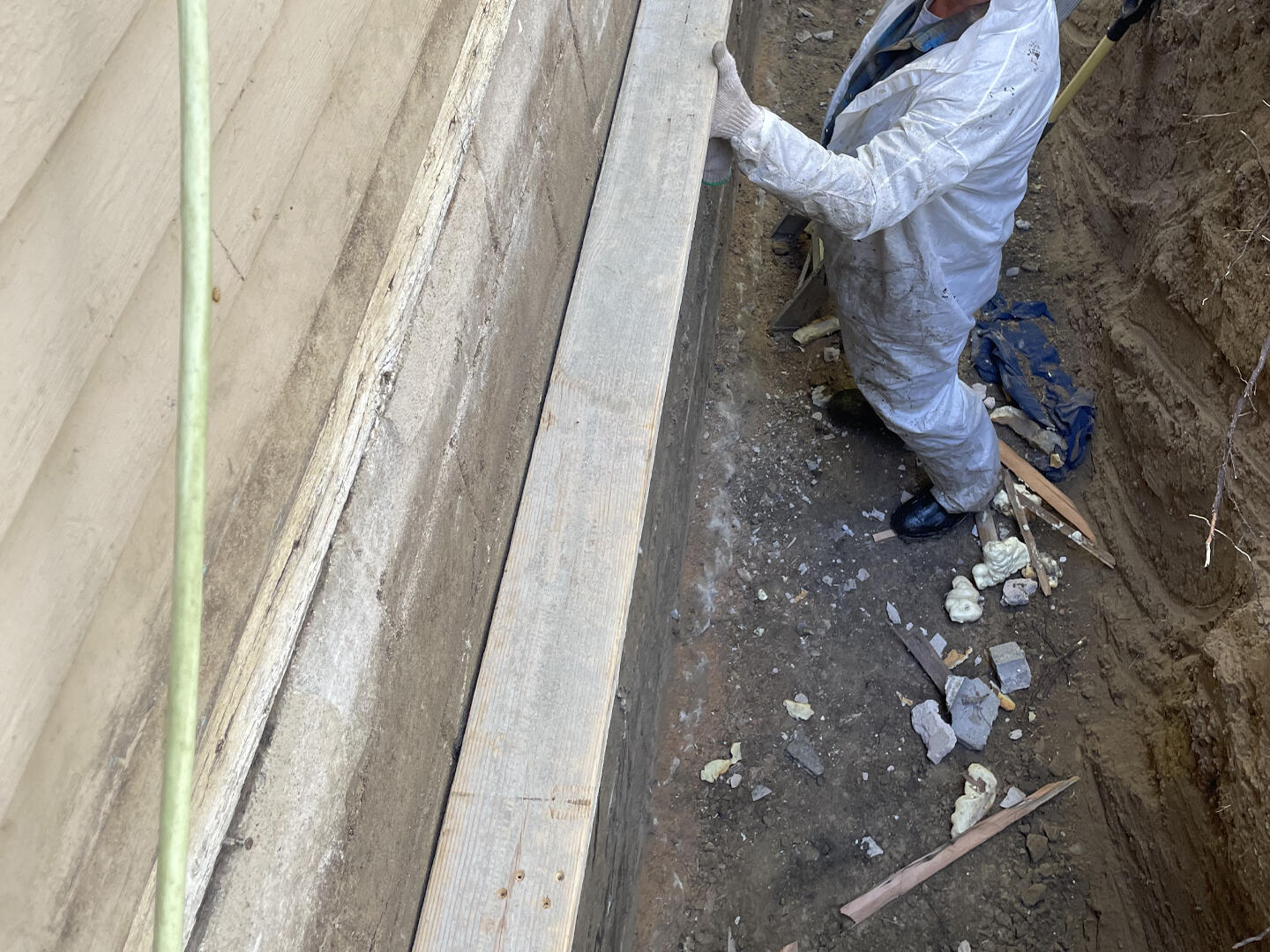 Leigh, NE - Waterproofing & Wall Straightening